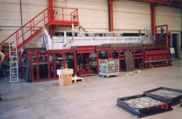 Automatische Wärmebehandlungs-Anlage von Anlagenbau für elektrische und gasbeheizte Industrieöfen Padelttherm in Makranstädt bei Leipzig